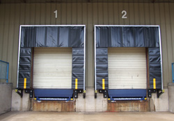 Dock entrance with retractable shelter